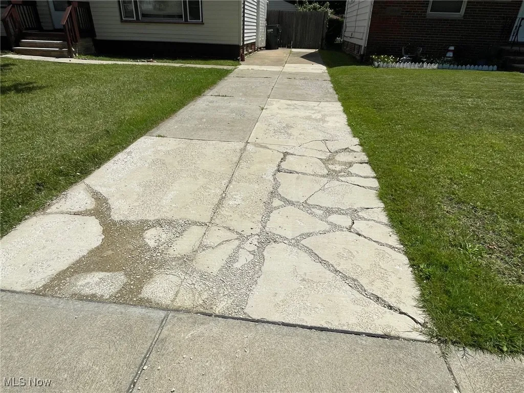 View of the driveway