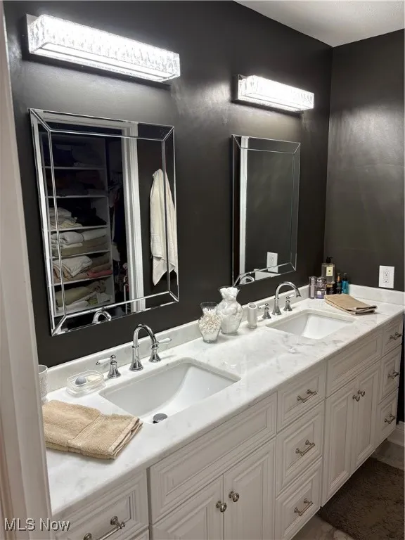 704 Elmwood Point, Aurora, Ohio,MLS Now Listing ID