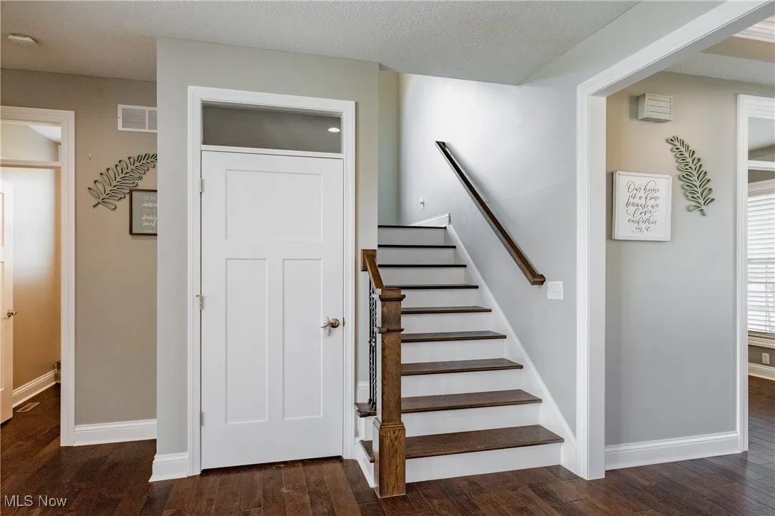 318 Emma Lane, Mineral Wells, West Virginia,MLS Now Listing ID