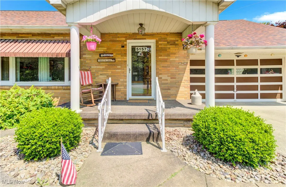 5157 Alliance Road, Malvern, Ohio,MLS Now Listing ID