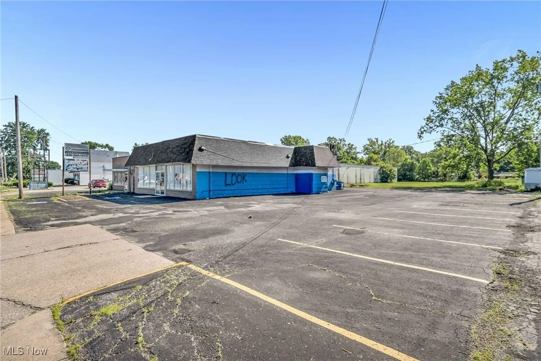 4375 Oberlin Avenue, Lorain, Ohio,MLS Now Listing ID