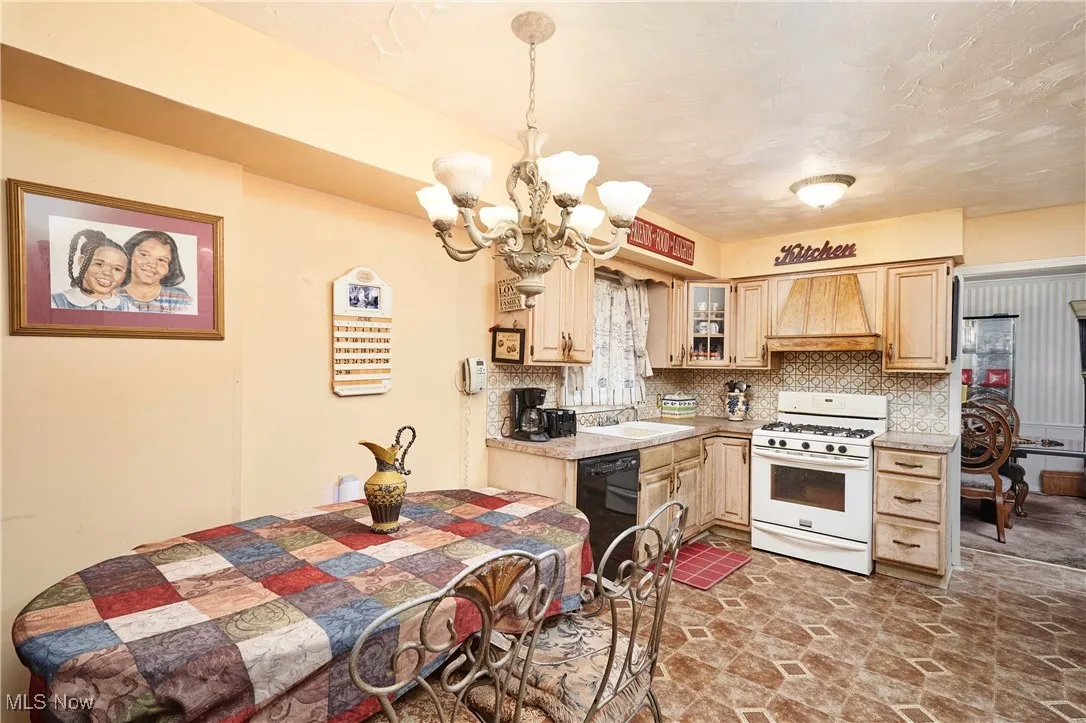 2756 Smith Road, Akron, Ohio,MLS Now Listing ID