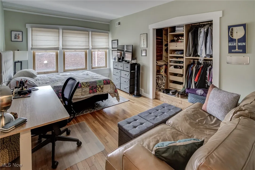 2472 Overlook Road # 5, Cleveland Heights, Ohio,MLS Now Listing ID