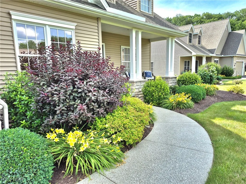 8672 Kimblewick Lane, Warren, Ohio,MLS Now Listing ID