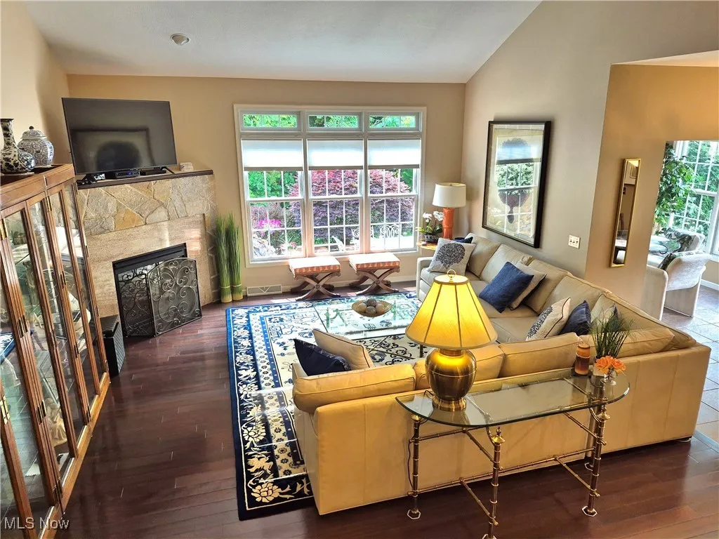 8672 Kimblewick Lane, Warren, Ohio,MLS Now Listing ID