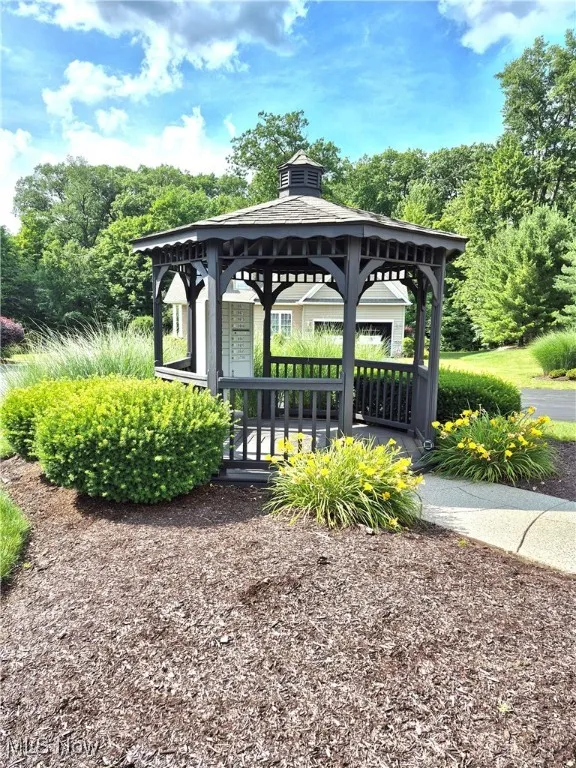 8672 Kimblewick Lane, Warren, Ohio,MLS Now Listing ID