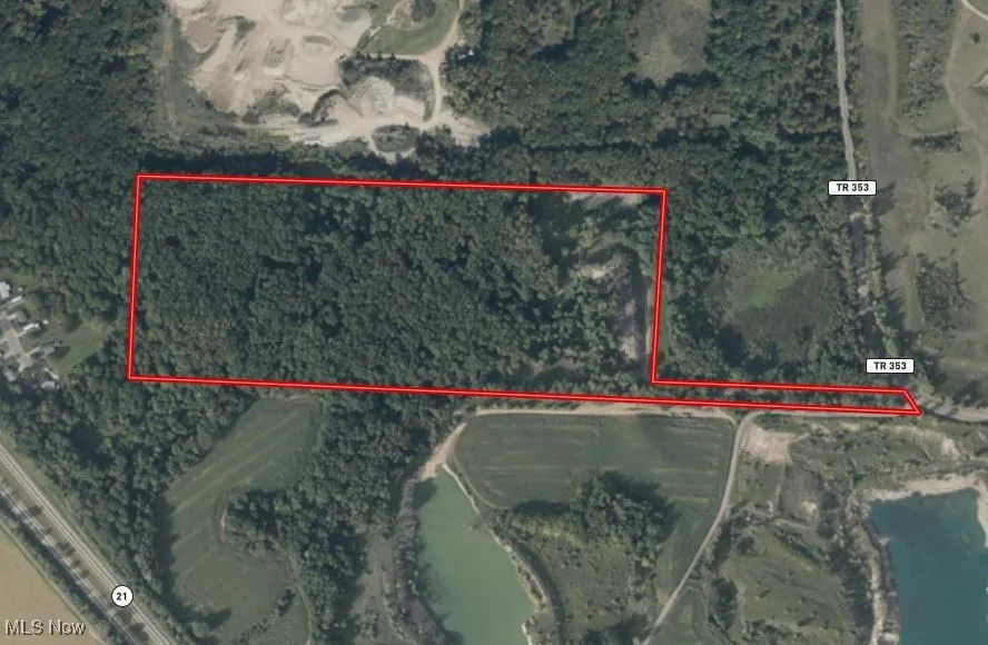 Map of property location with property parcel outlined