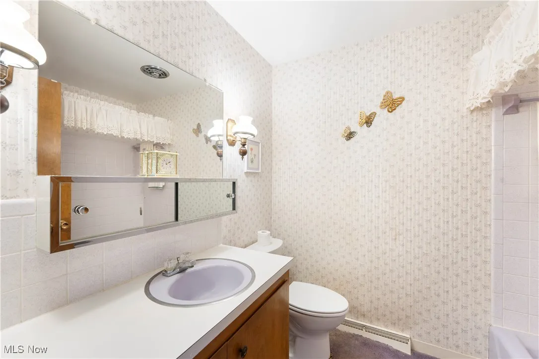 5222 Echovalley Street, North Canton, Ohio,MLS Now Listing ID
