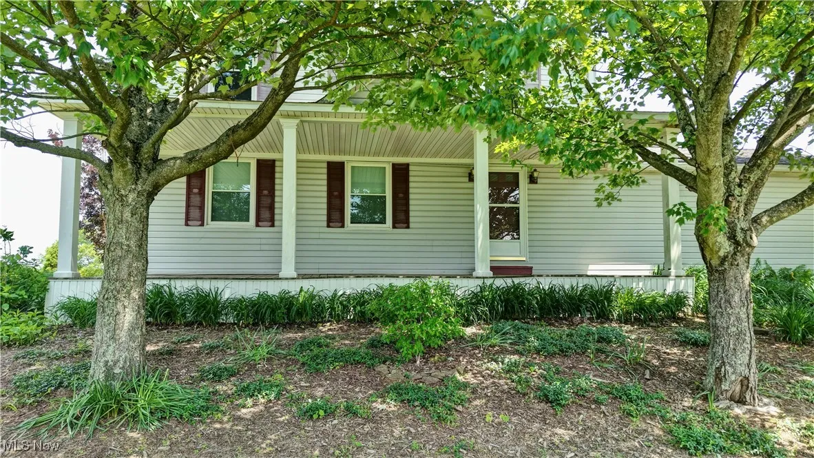 View of front of house featuring a porch