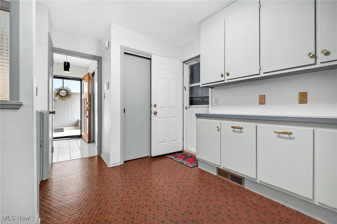 21349 Shelburne, Shaker Heights, Ohio,MLS Now Listing ID