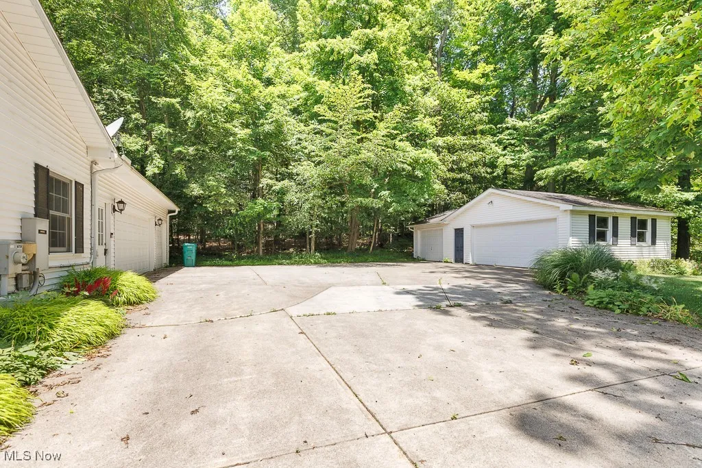 9502 Winchester Valley, Chesterland, Ohio 44026,MLS Now Listing ID