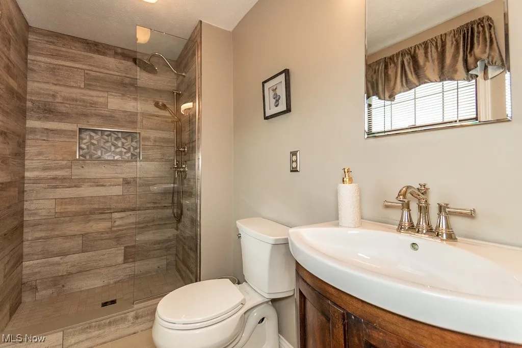 6379 Ledge Lake Court, Concord, Ohio,MLS Now Listing ID