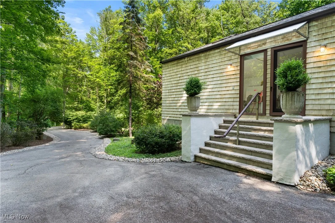 4 Valley Ridge Farm, Hunting Valley, Ohio 44022,MLS Now Listing ID