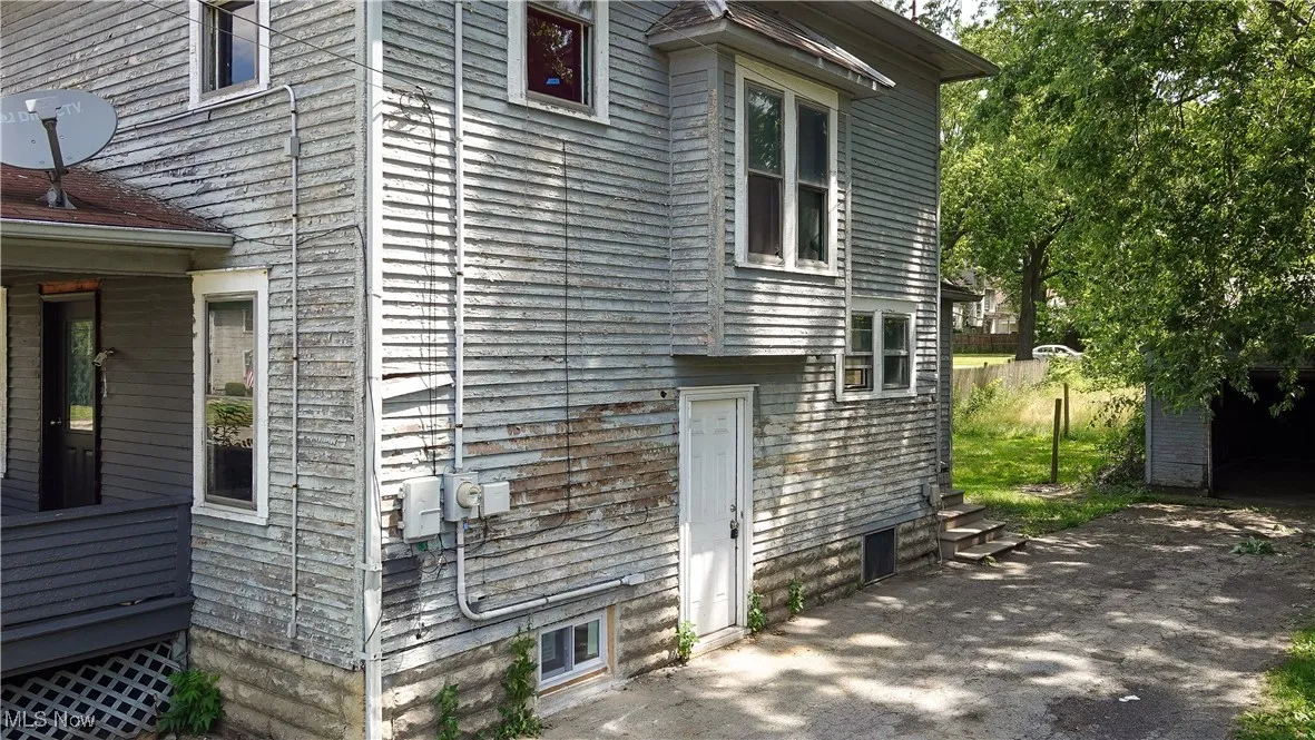 View of property exterior