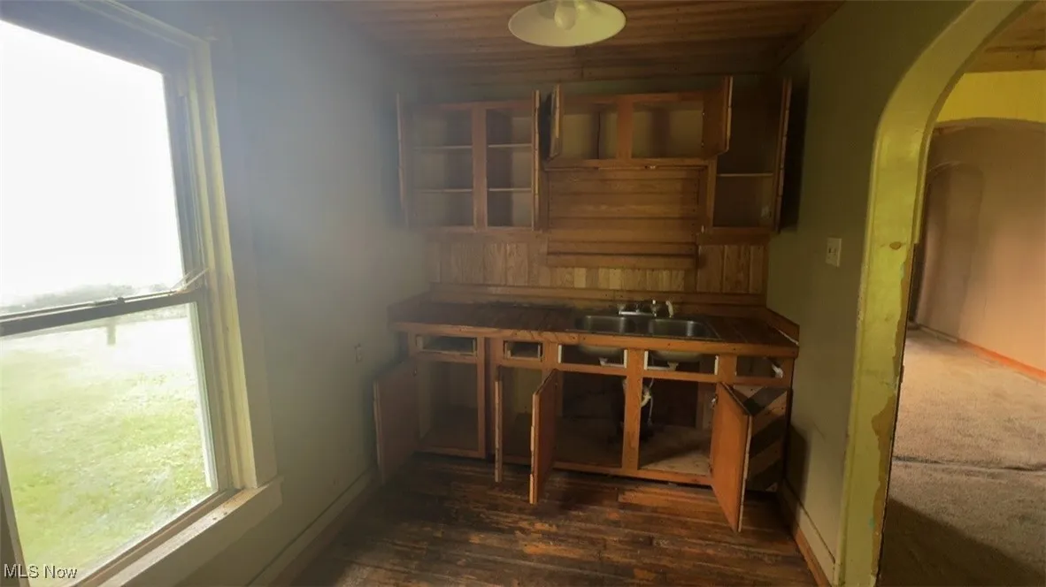 322 Deersville Avenue, Uhrichsville, Ohio,MLS Now Listing ID