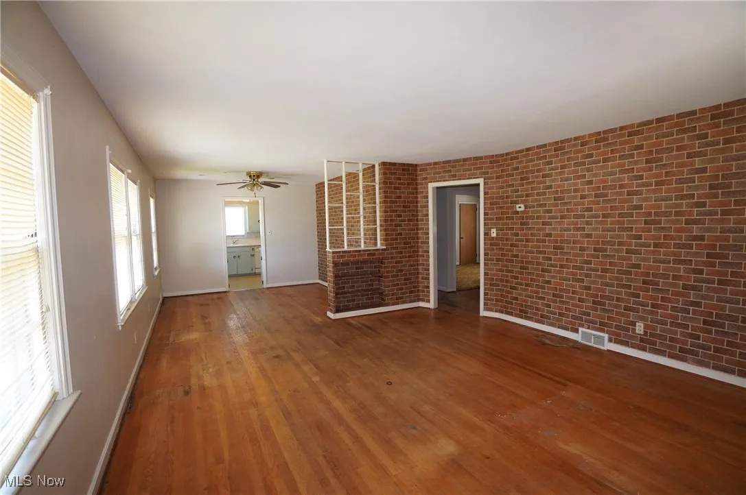 Upper Unit