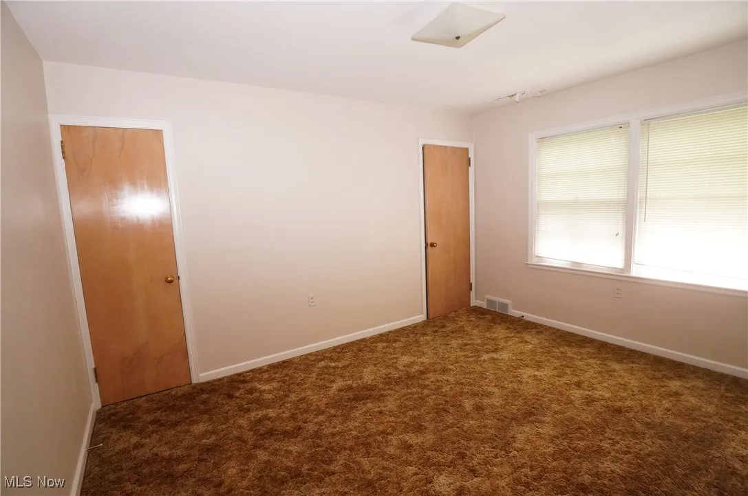 Lower unit