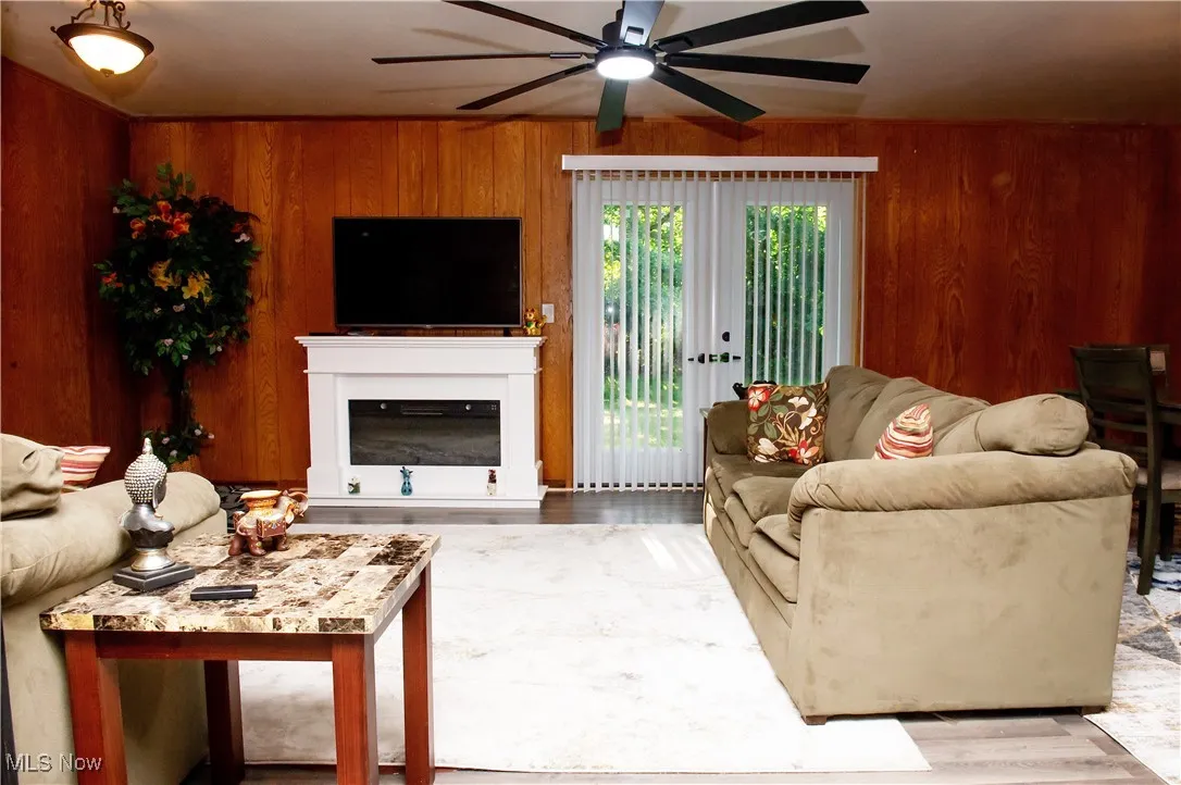 1863 Deerfield Avenue, Warren, Ohio,MLS Now Listing ID