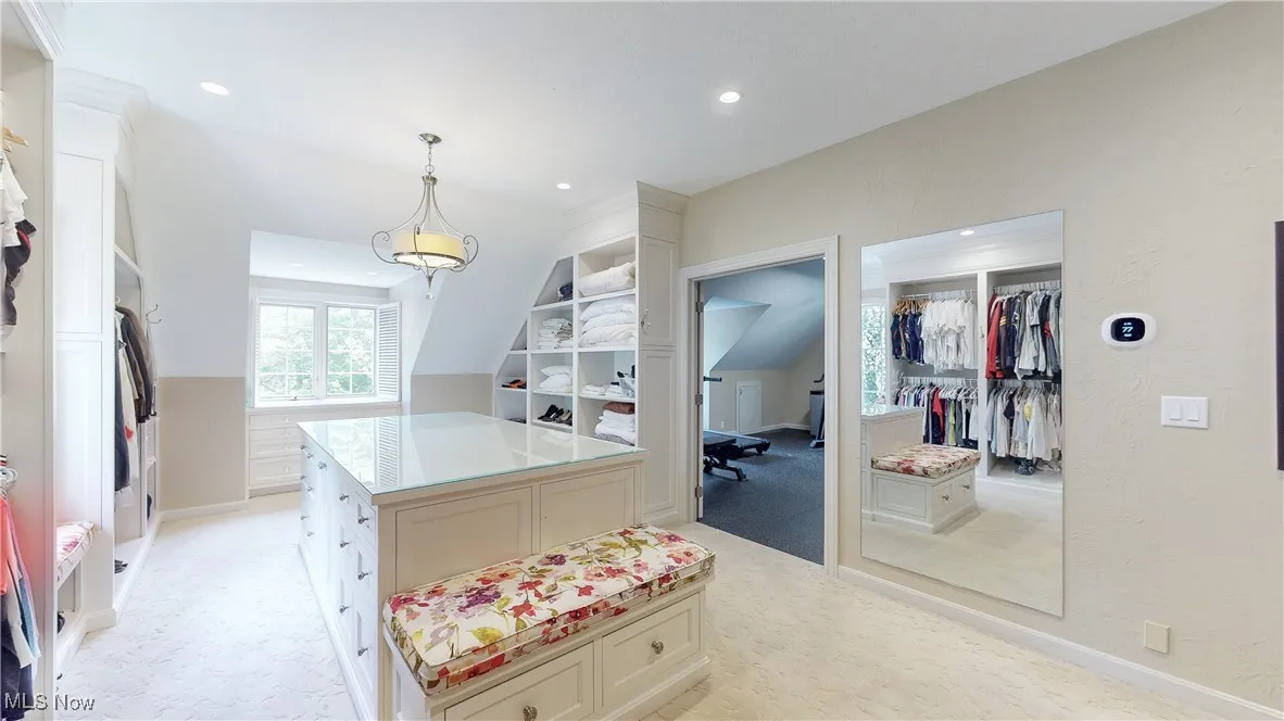 860 W Hill Drive, Gates Mills, Ohio 44040,MLS Now Listing ID