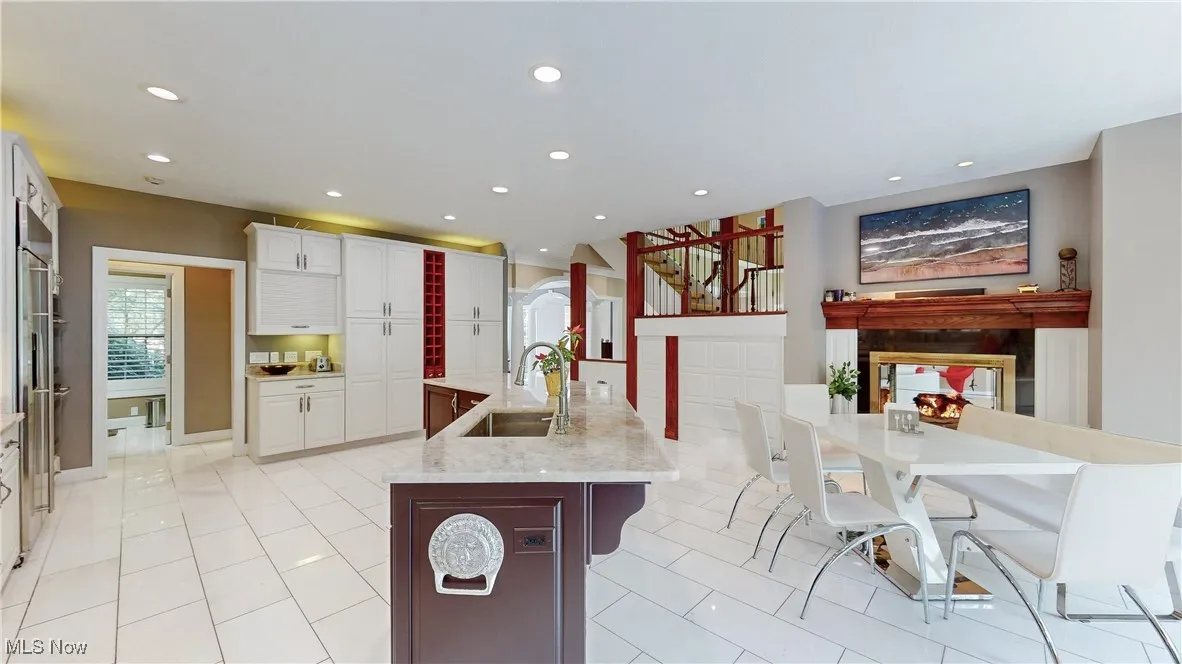 860 W Hill Drive, Gates Mills, Ohio 44040,MLS Now Listing ID