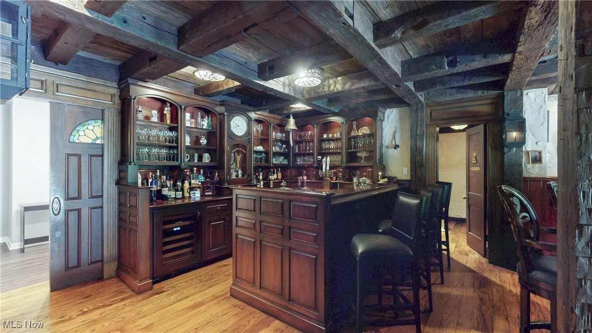 860 W Hill Drive, Gates Mills, Ohio 44040,MLS Now Listing ID