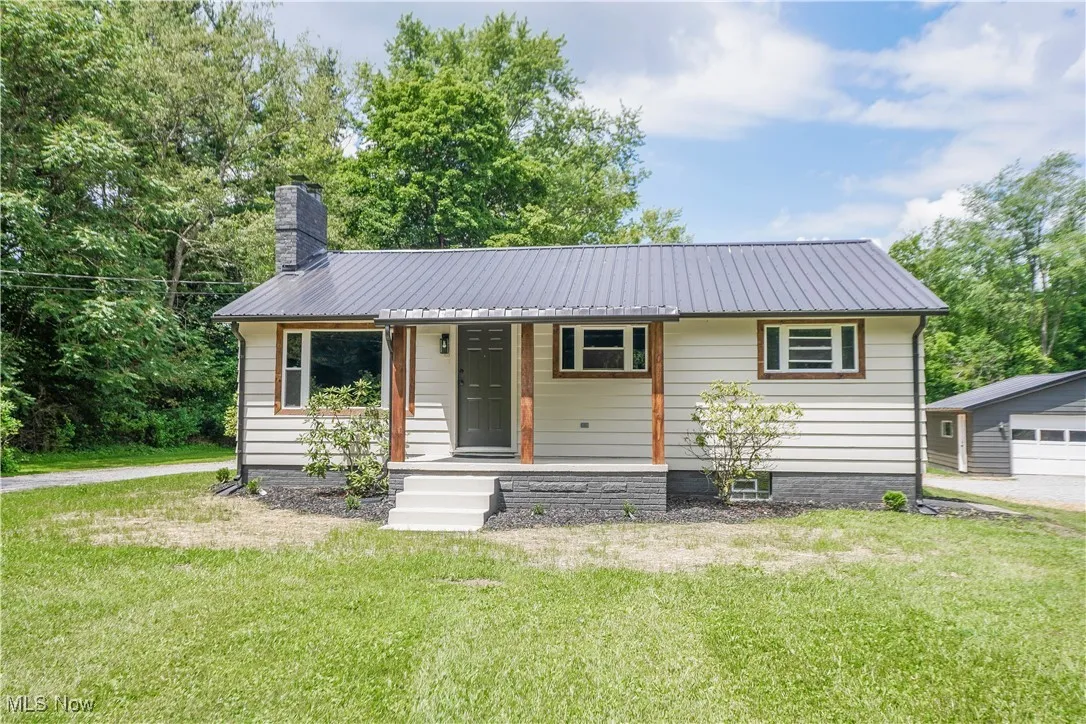 5589 Breezewood Drive, Canton, Ohio,MLS Now Listing ID