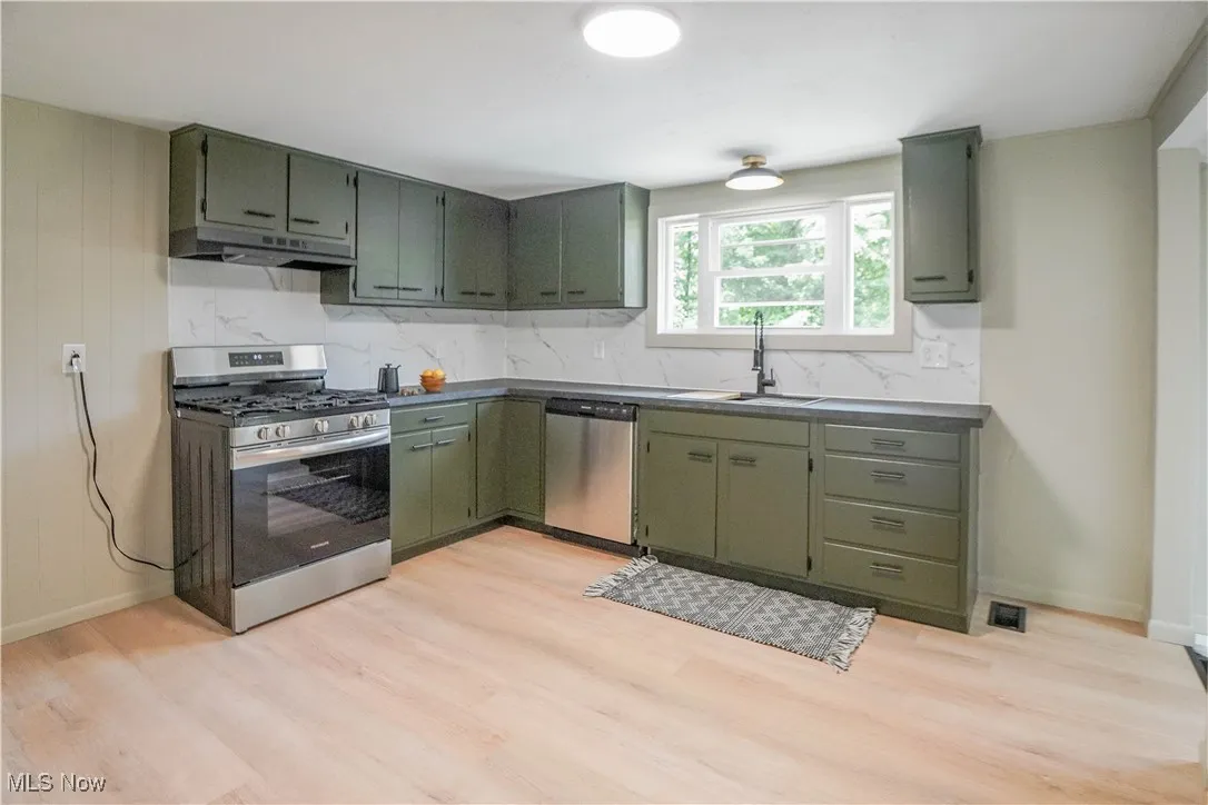 5589 Breezewood Drive, Canton, Ohio,MLS Now Listing ID