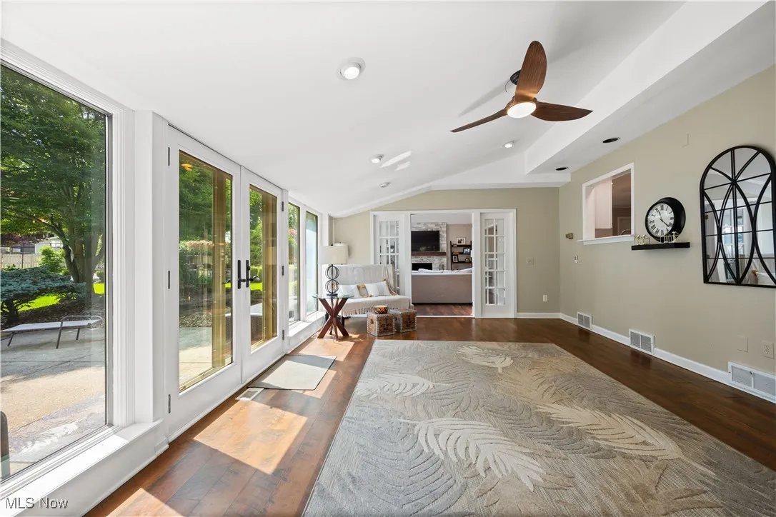 195 Sleepy Hollow Drive, Amherst, Ohio,MLS Now Listing ID
