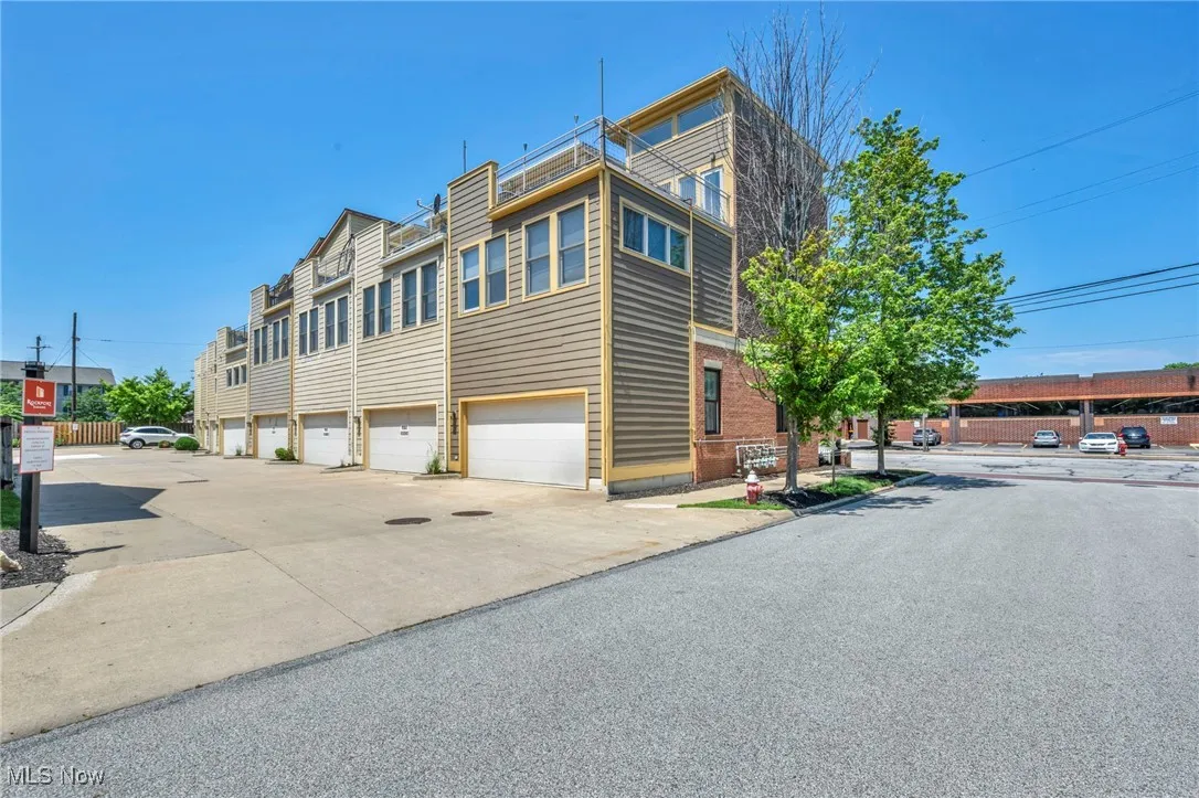 11901 Detroit Avenue, Lakewood, Ohio,MLS Now Listing ID