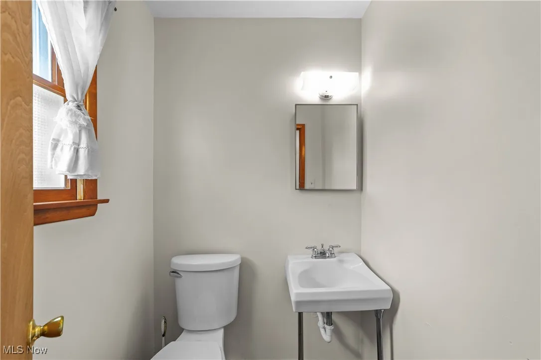 6439 Beverly Drive, Parma Heights, Ohio,MLS Now Listing ID