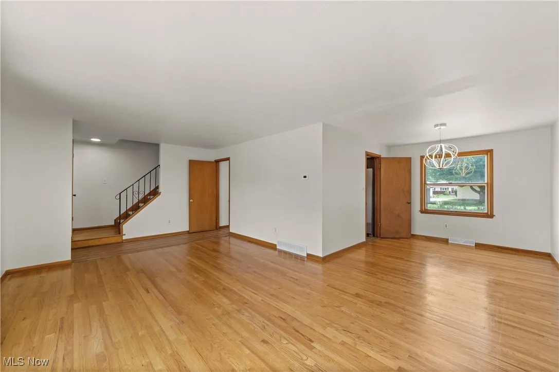 6439 Beverly Drive, Parma Heights, Ohio,MLS Now Listing ID
