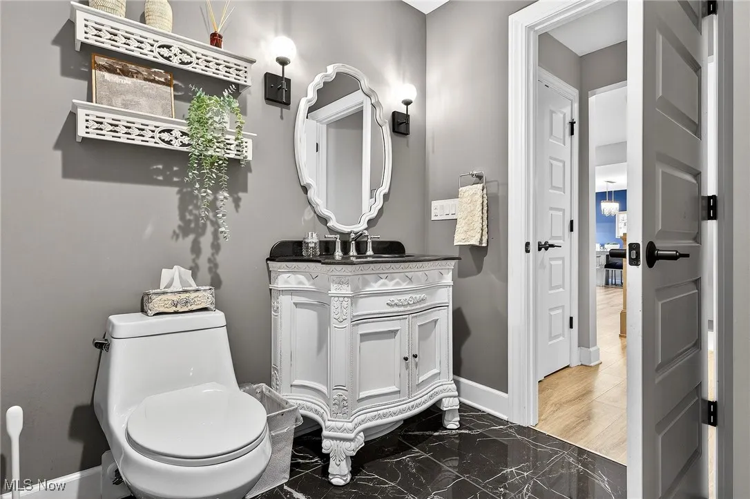 POWDER ROOM