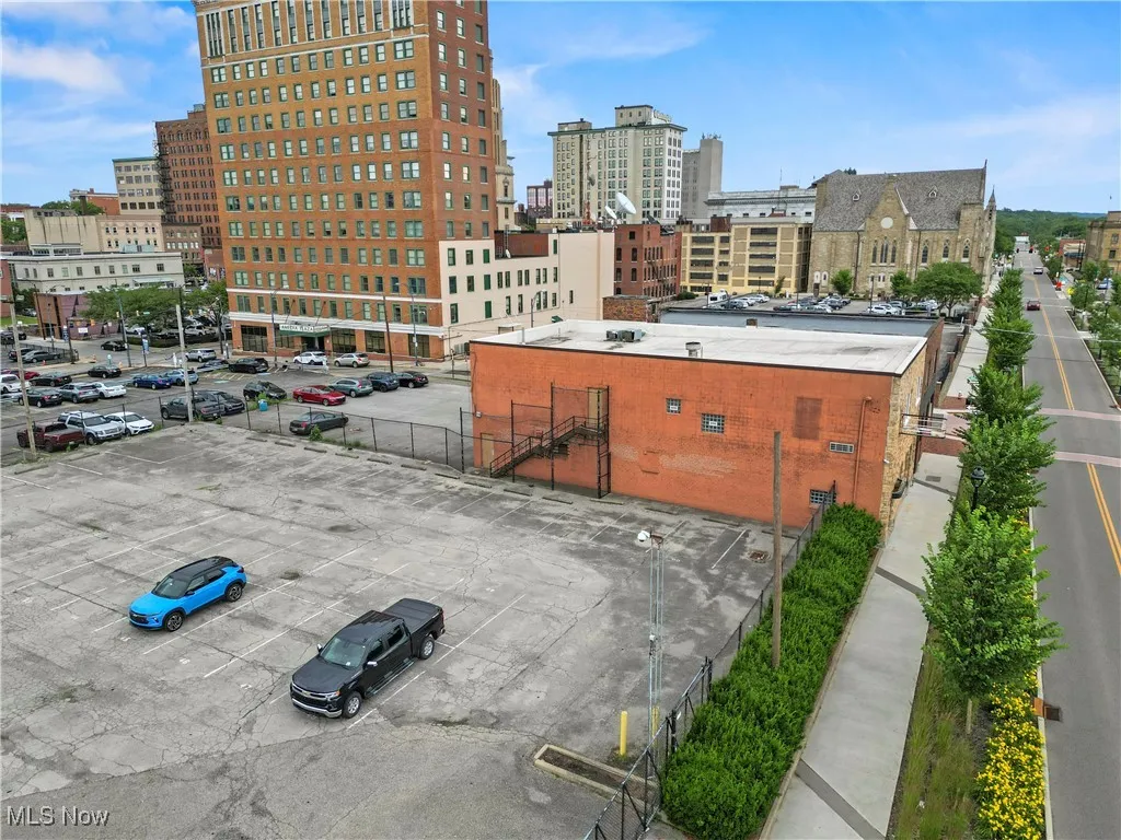 200-208 W Front Street, Youngstown, Ohio,MLS Now Listing ID