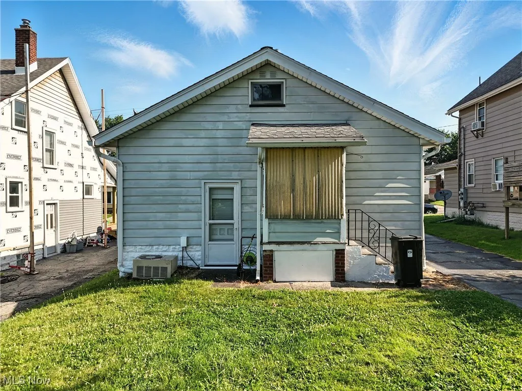 33 Townsend Avenue, Girard, Ohio,MLS Now Listing ID