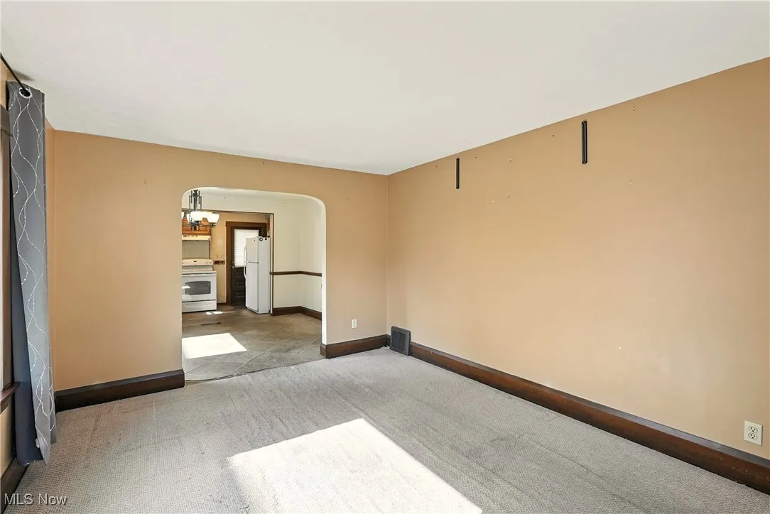 33 Townsend Avenue, Girard, Ohio,MLS Now Listing ID