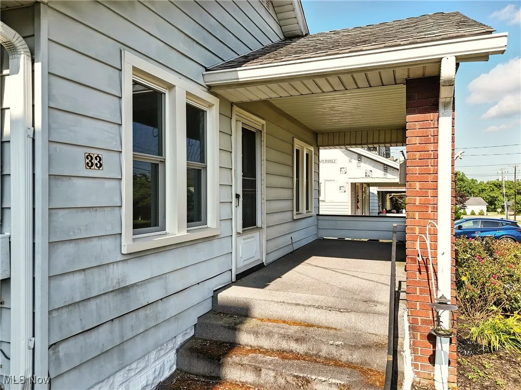 33 Townsend Avenue, Girard, Ohio,MLS Now Listing ID