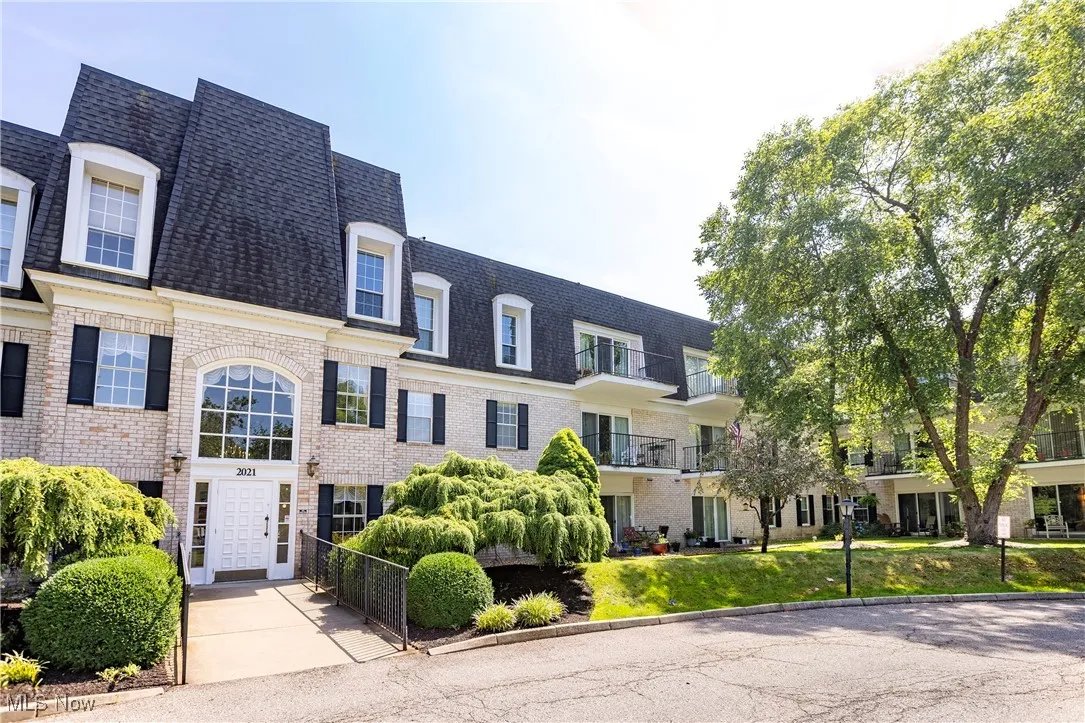 2021 King James Parkway # 214, Westlake, Ohio,MLS Now Listing ID