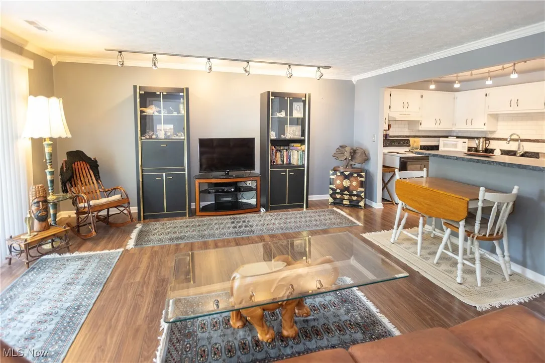 2021 King James Parkway # 214, Westlake, Ohio,MLS Now Listing ID