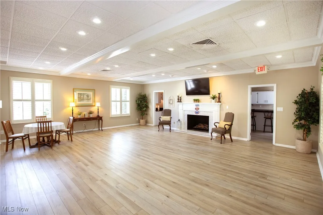 2021 King James Parkway # 214, Westlake, Ohio,MLS Now Listing ID