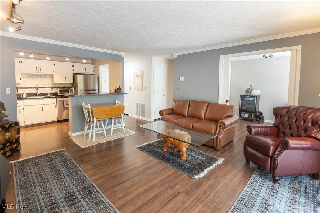 2021 King James Parkway # 214, Westlake, Ohio,MLS Now Listing ID
