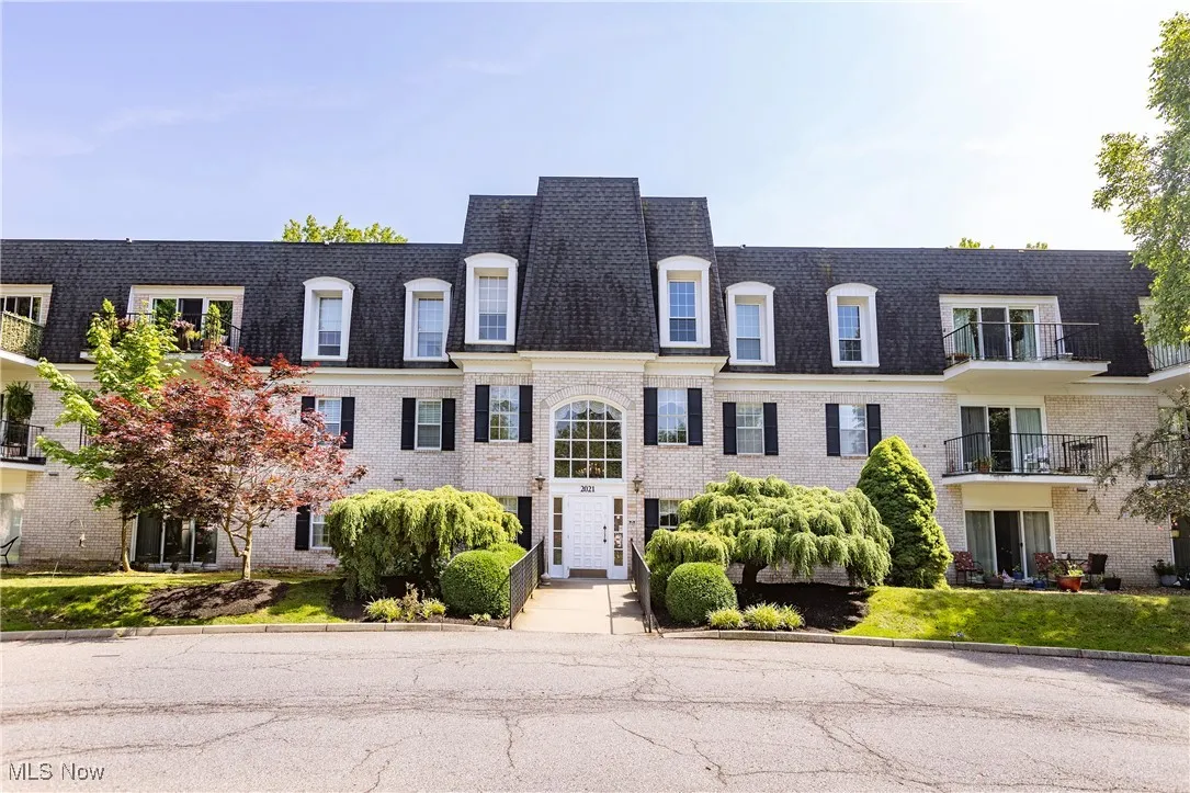 2021 King James Parkway # 214, Westlake, Ohio,MLS Now Listing ID