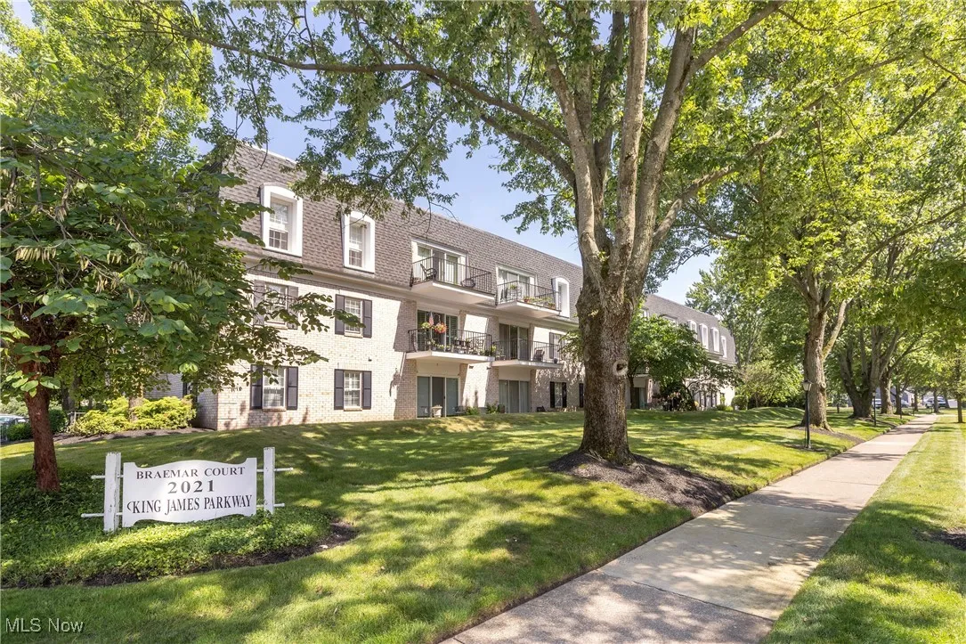 2021 King James Parkway # 214, Westlake, Ohio,MLS Now Listing ID