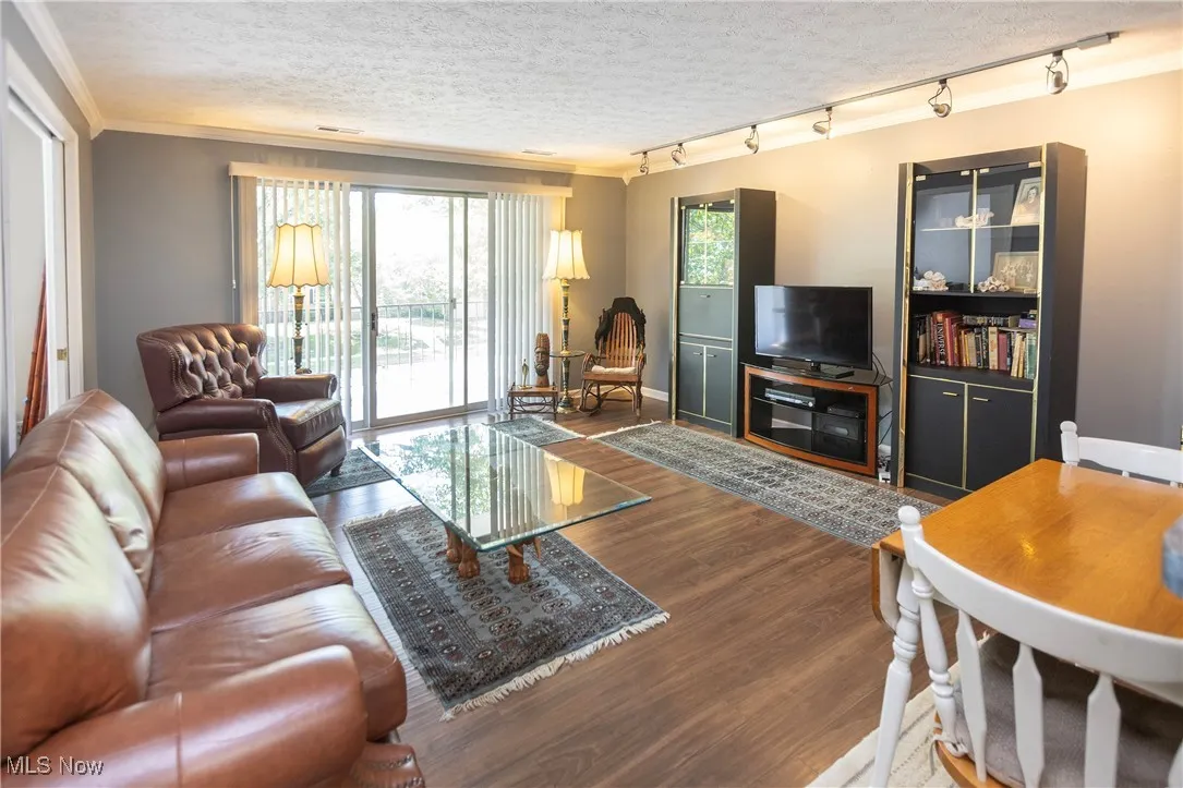2021 King James Parkway # 214, Westlake, Ohio,MLS Now Listing ID