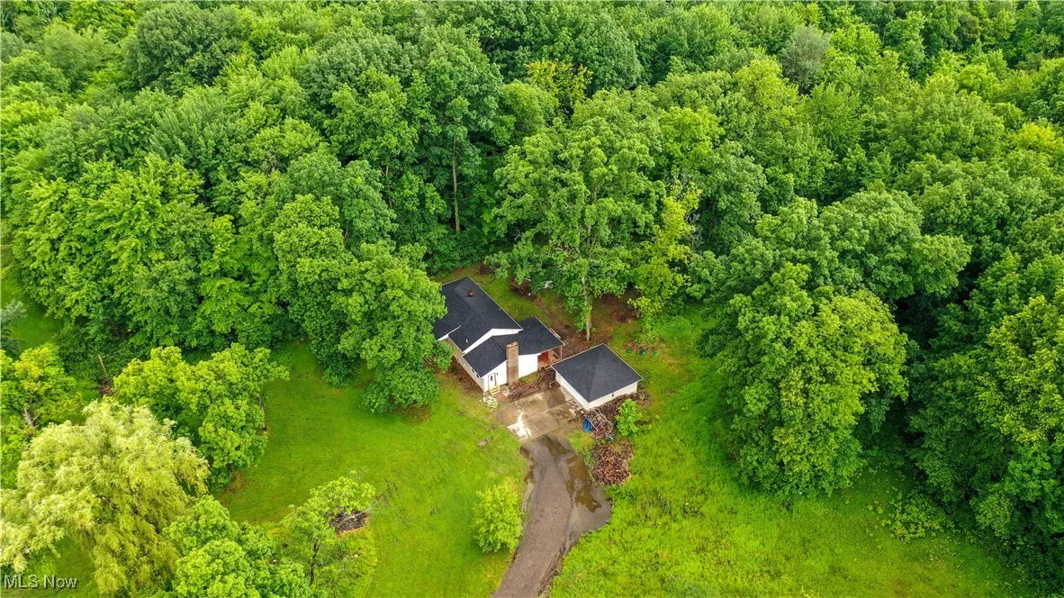 Aerial view of property and surrounding area
