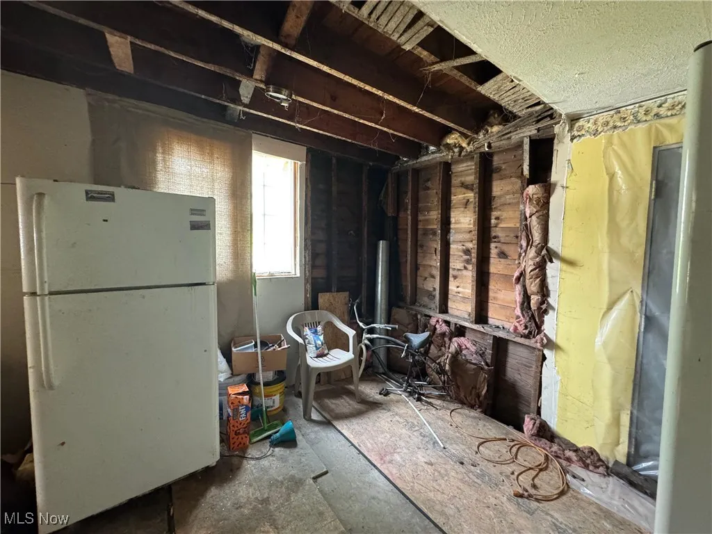 View of miscellaneous room
