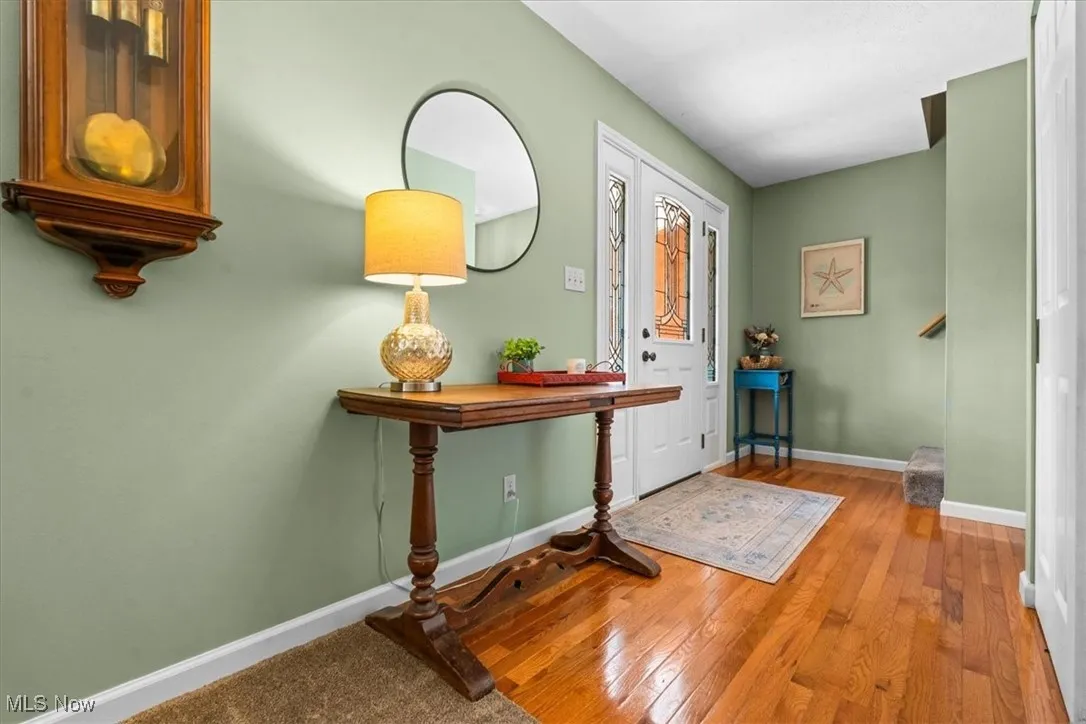 Entry/Foyer