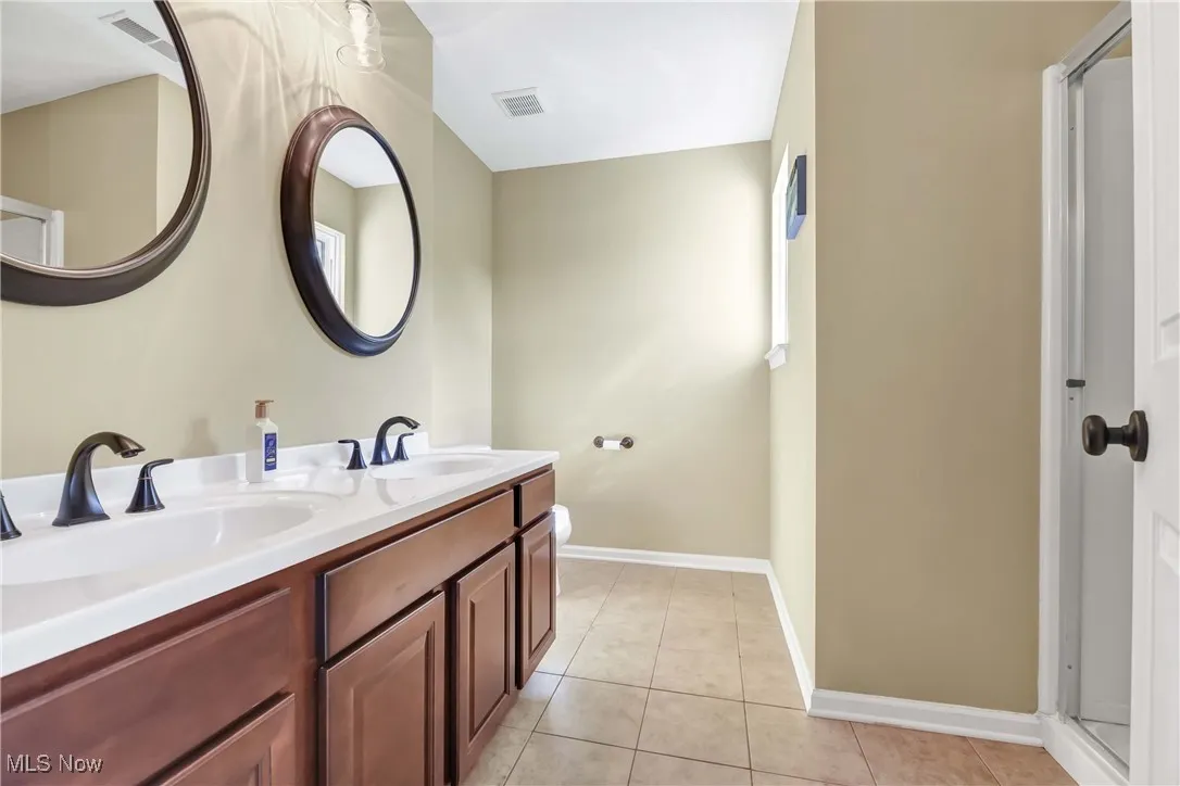 39098 Caistor Drive, Avon, Ohio,MLS Now Listing ID