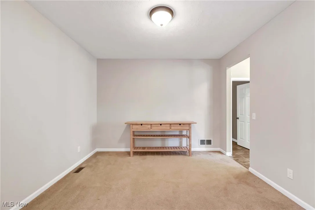 39098 Caistor Drive, Avon, Ohio,MLS Now Listing ID