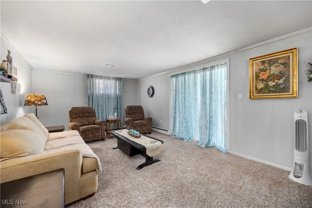 Living area with crown molding
