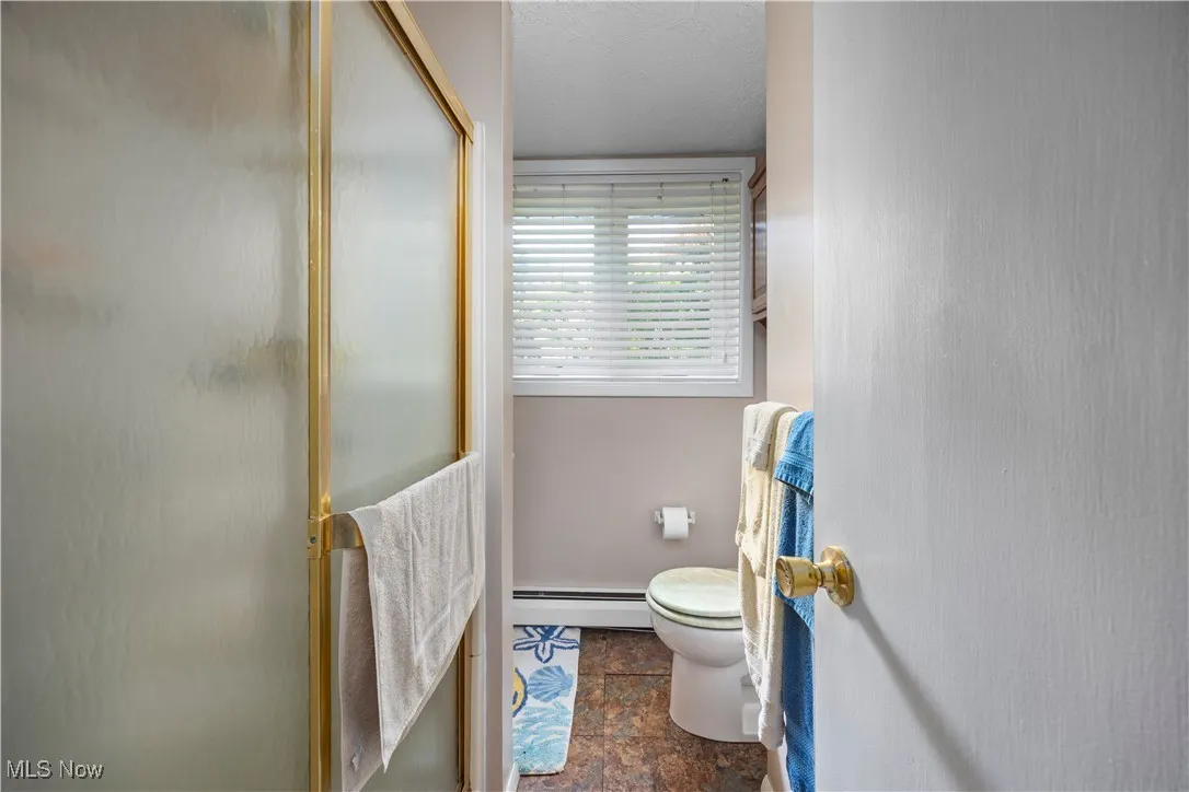 Full bath on lower level